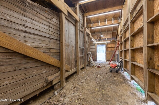 Building Photo - 185 Horace Carter Rd