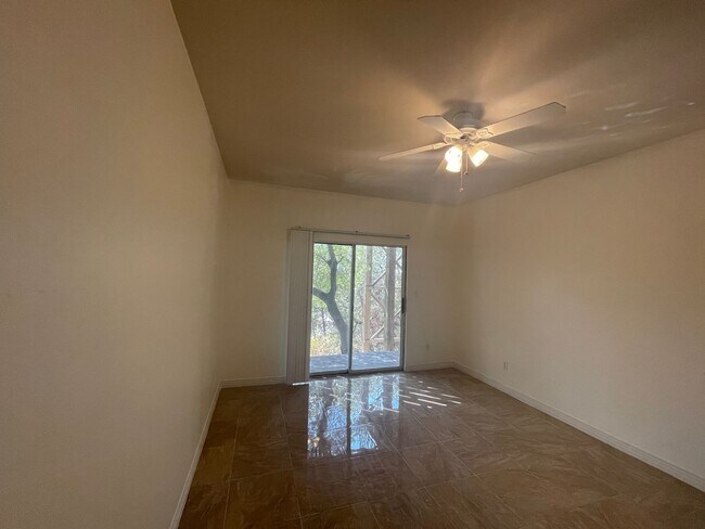 Building Photo - GORGEOUS VIEWS OF LAKE TRAVIS AT HUDSON BEND