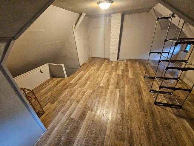 Building Photo - 5366 N 35th St
