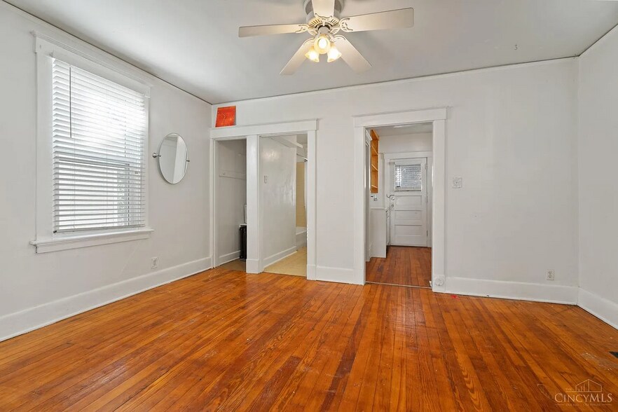 Building Photo - 2855 Marshall Ave