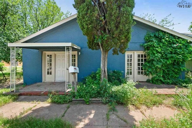 Primary Photo - 2809 Kessler Ave
