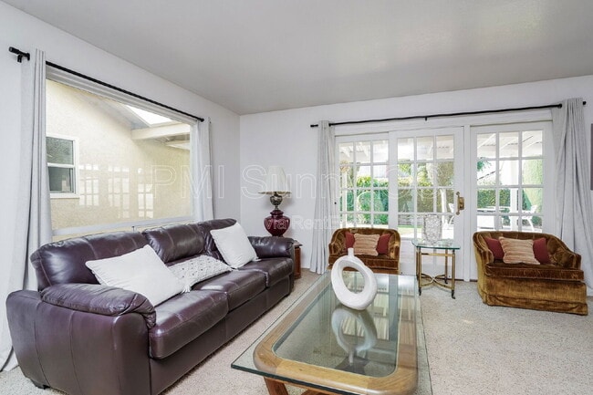 Building Photo - 9379 Esther St