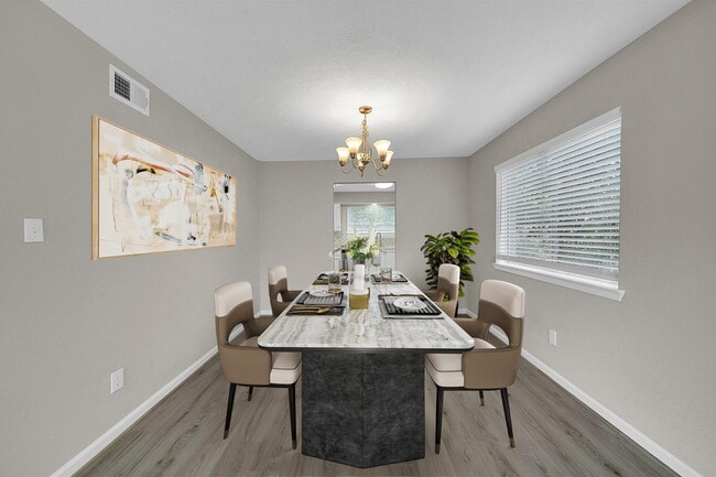 Building Photo - 16922 Nicole Ln