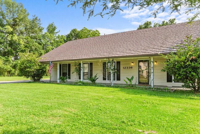 Building Photo - 12336 Perkins Rd