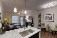 Building Photo - 8520 Madie Dr