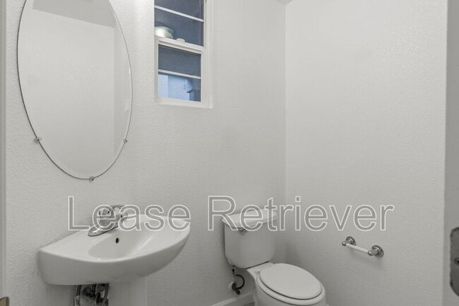 Building Photo - 3523 Gold Coast Ct