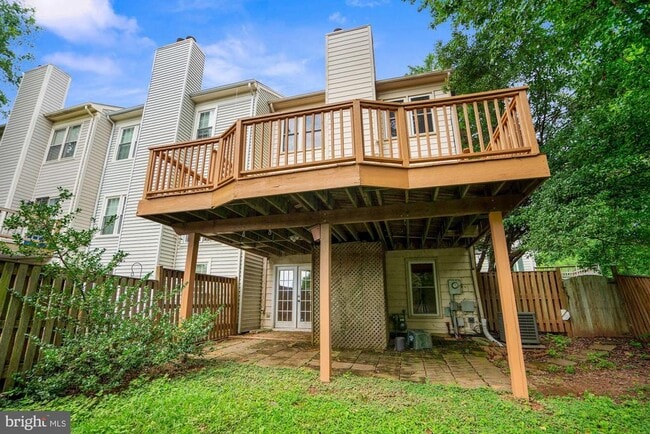 Building Photo - 5136 Glen Meadow Dr