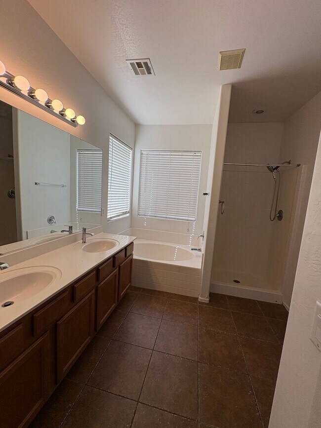 Building Photo - 3886 S Marigold Way