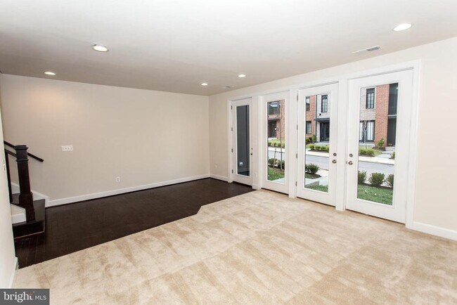 Building Photo - 23187 Hampton Oak Ter