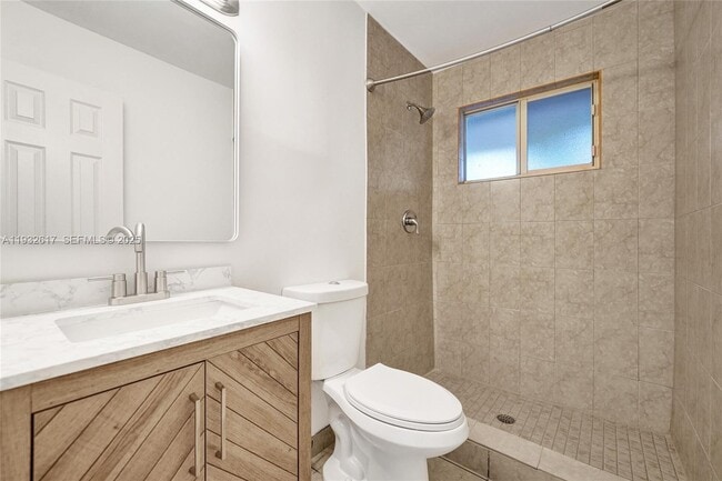 Building Photo - 30 SW 8th St