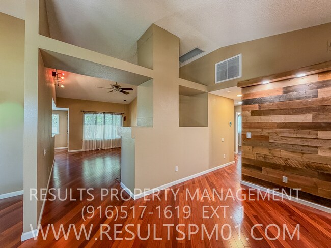 Building Photo - 9524 Kellingworth Ct