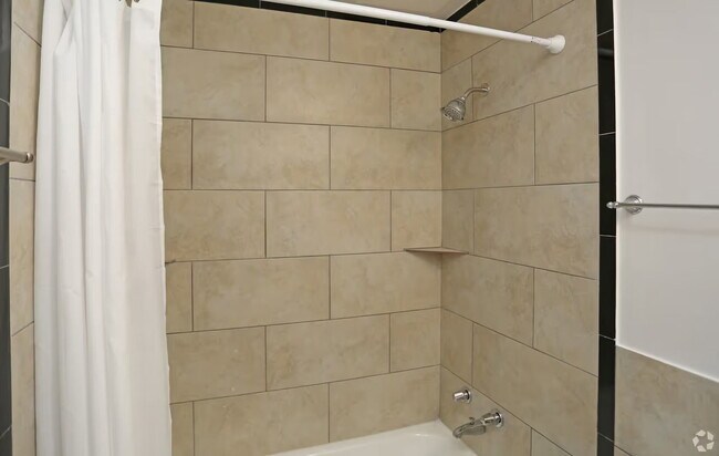 Building Photo - 5450 Beechmont Ave