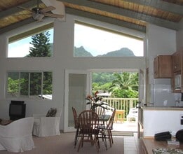 Building Photo - Beautiful Maunawili 2Bedroom Retreat!