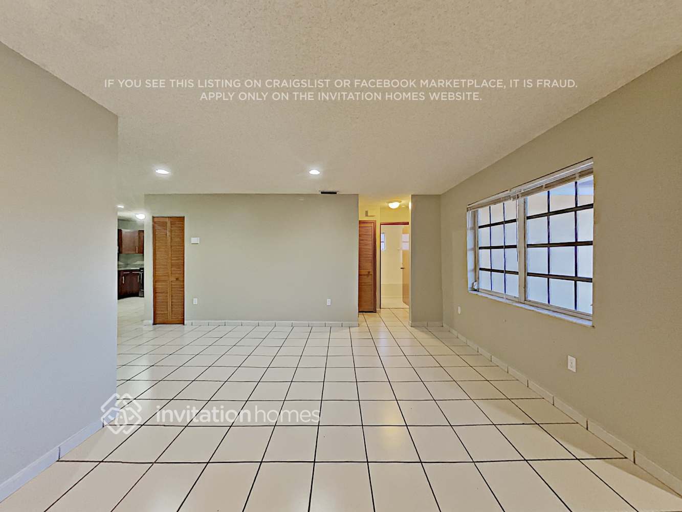 Building Photo - 5920 SW 148th Ave