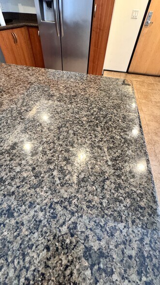 Building Photo - 1551 4th Ave