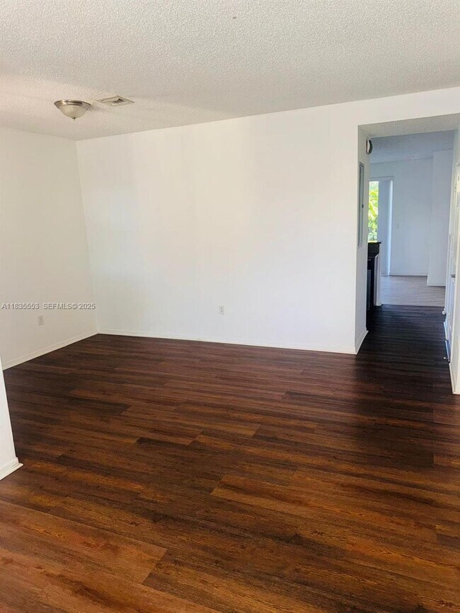 Building Photo - 4256 NE 9th St