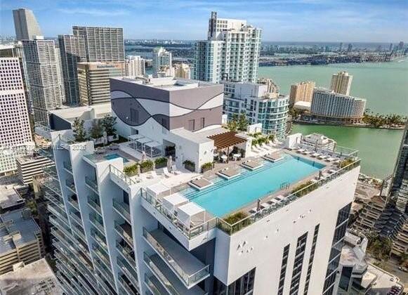 Building Photo - 1010 Brickell Ave