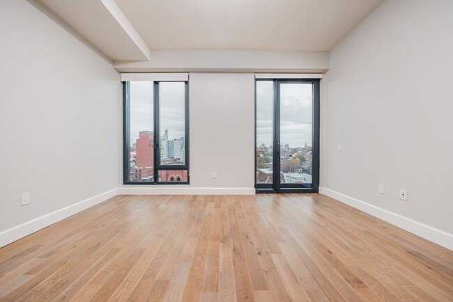 Building Photo - 262 9th St