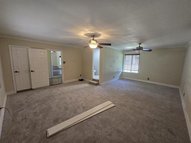 Building Photo - 1618 Sara Ln