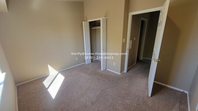 Building Photo - Nice size home near Canyon View Park - 4 b...