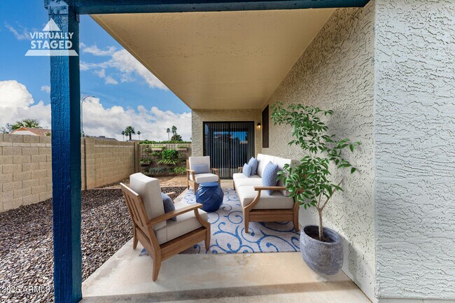 Building Photo - 7253 S Alder Dr