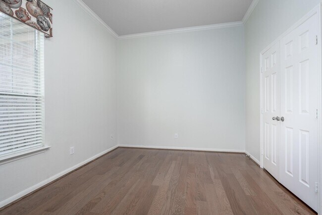 Building Photo - 22 Westwinds Cir