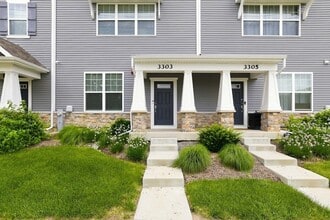 Building Photo - 3303 Trillium Cir