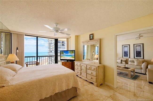 Building Photo - 9500 S Ocean Dr