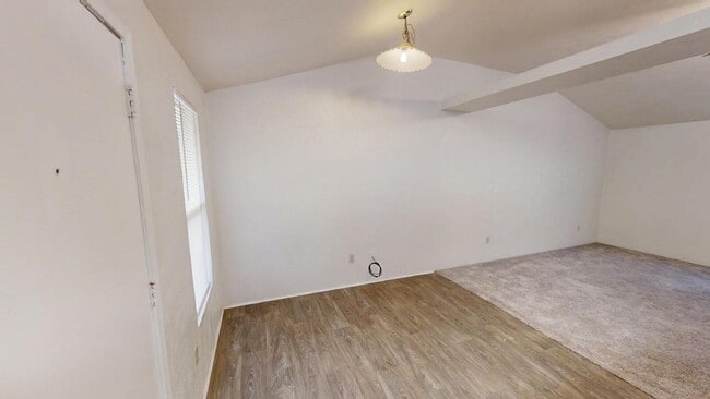 Building Photo - "Charming 3-Bedroom Retreat with 2 Full Baths in Copperas Cove!"