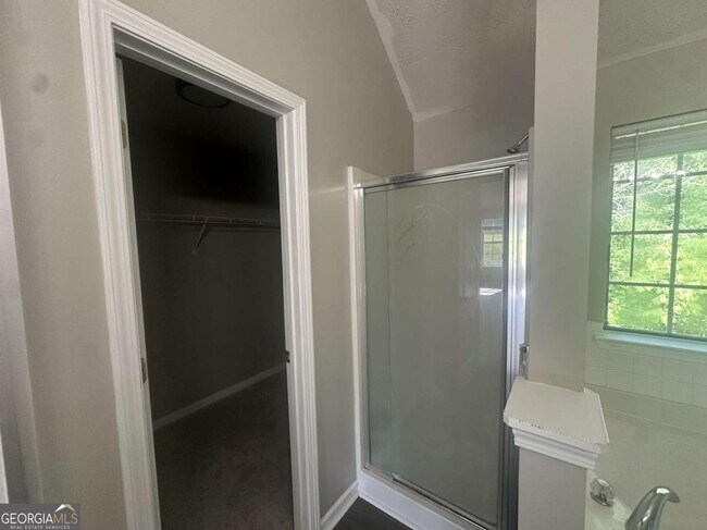 Building Photo - 7467 Petunia Dr