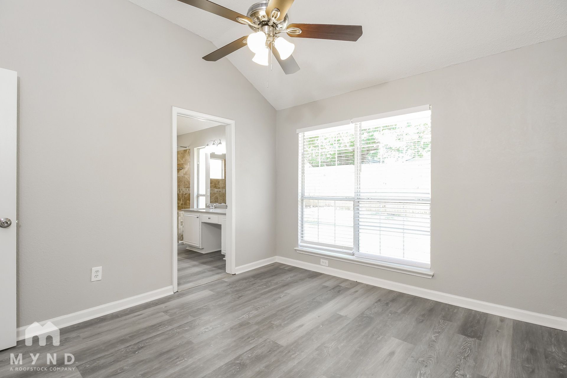 Building Photo - 5211 Livermore Dr