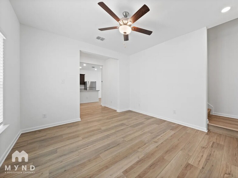 Building Photo - 10853 Quinn Ct