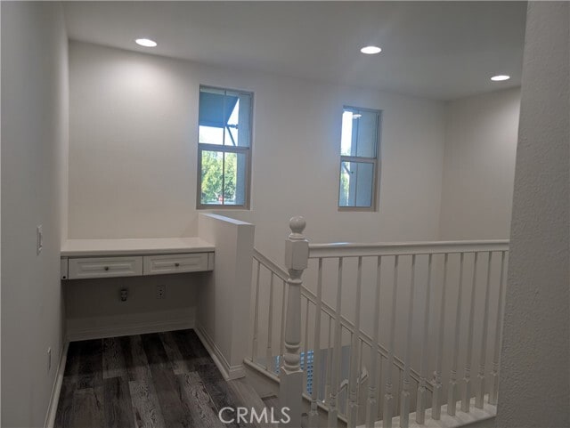 Building Photo - 45 Latitude