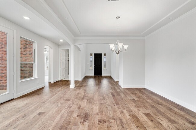 Building Photo - 310 Greystone Ct