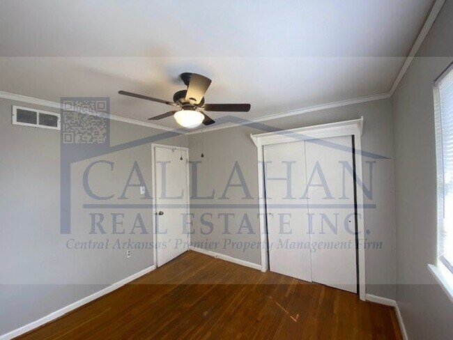 Building Photo - Midtown 3 bedroom