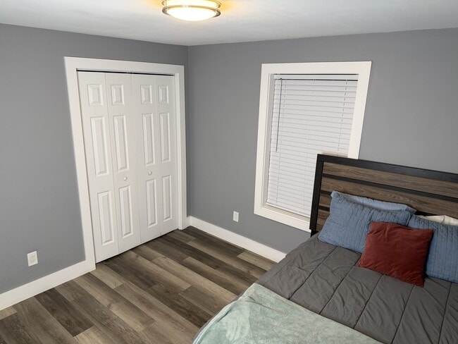 Building Photo - 1615 Dora St