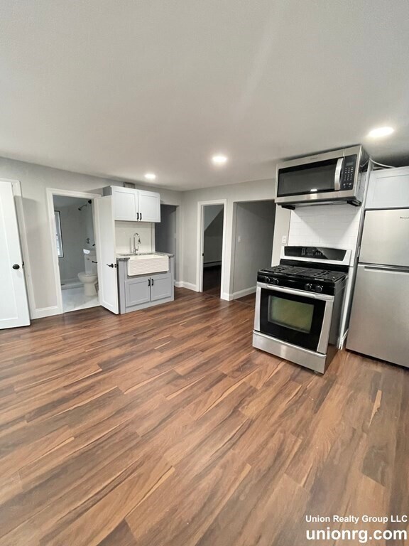 Primary Photo - 86 Homes Ave