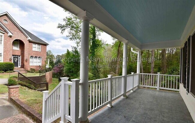 Building Photo - 3528 Eden Croft Dr