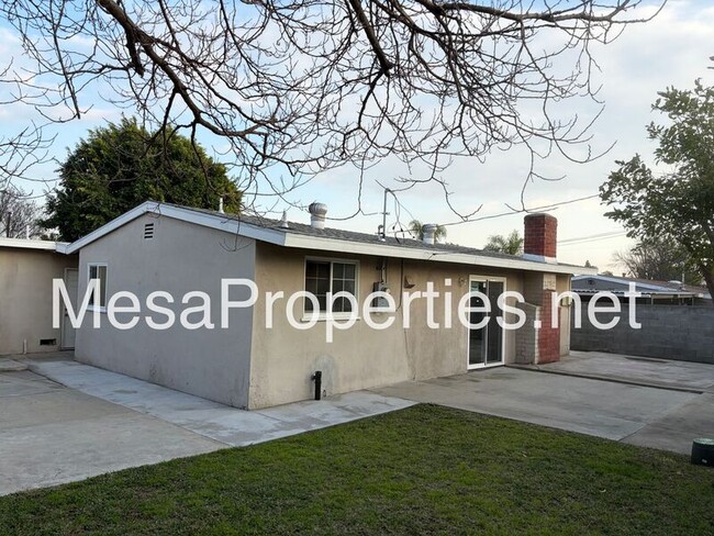 Building Photo - 733 N El Dorado Ave