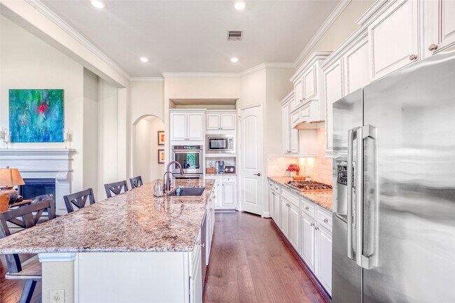 Building Photo - 6318 Sunstone Falls Ln