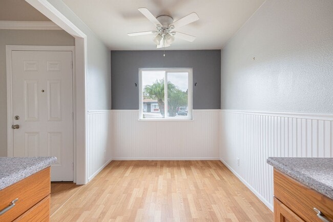 Building Photo - Quaint and Quiet 2-Bedroom 55+ Home with G...