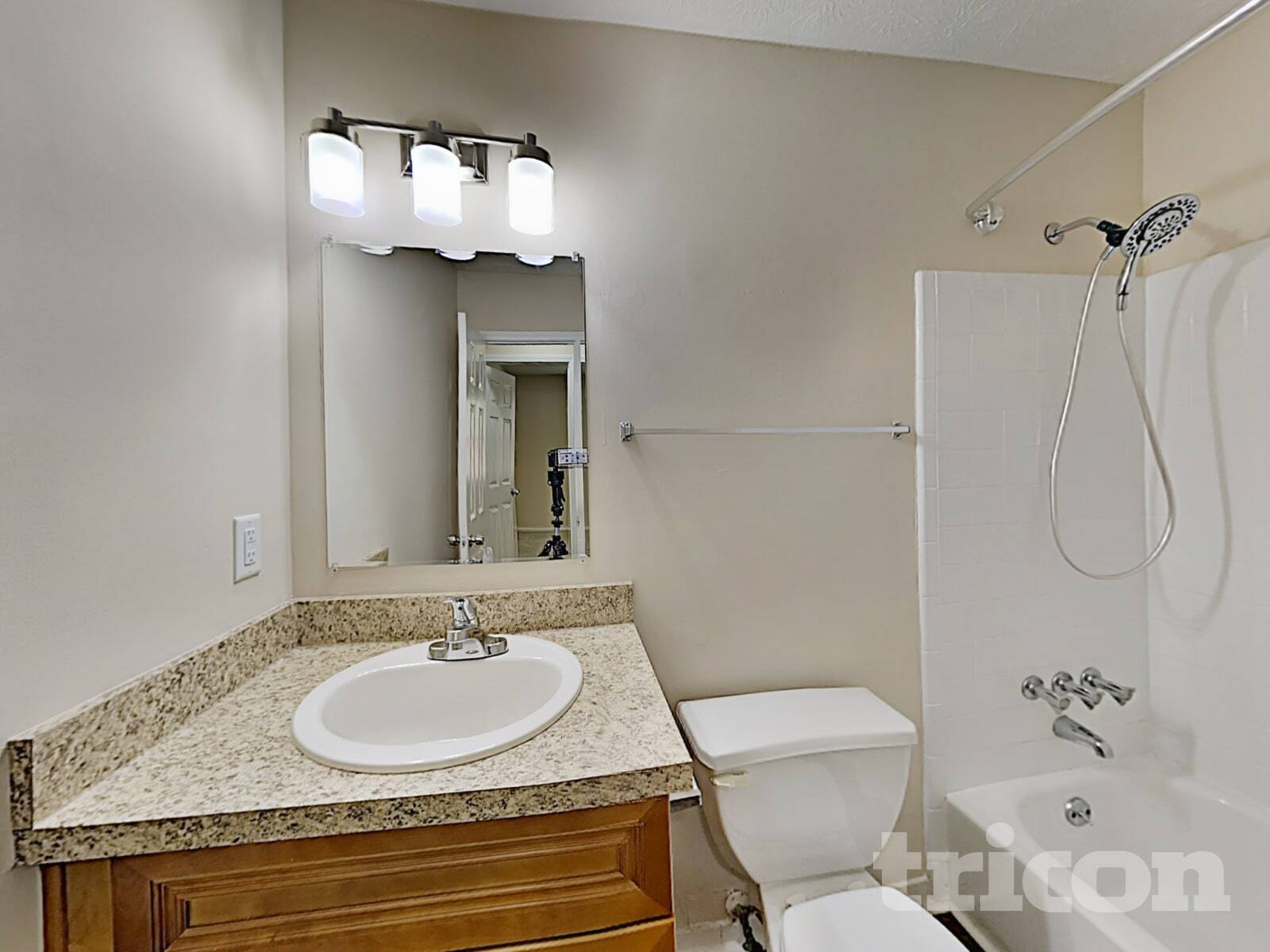 Building Photo - 3638 Mansfield Ln