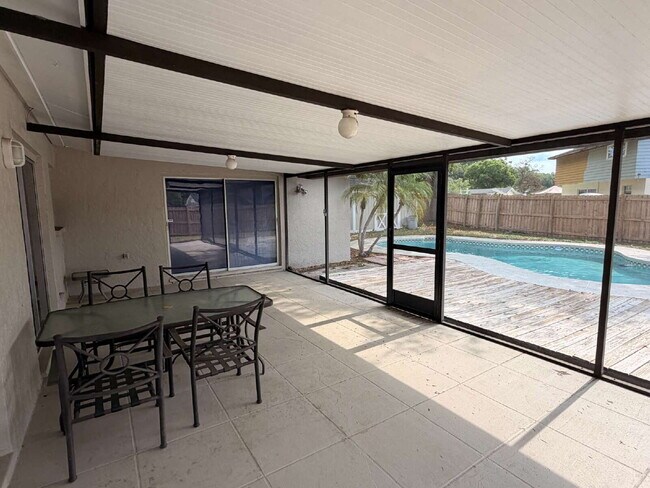 Building Photo - PRIVATE POOL HOME | 3 BED / 2 BATH | FENCED YARD | GARAGE | PET FRIENDLY