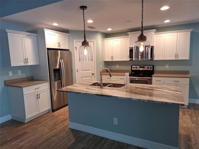 Building Photo - 132 David Blvd