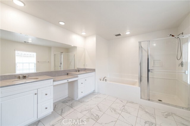 Building Photo - 5961 Silveira St