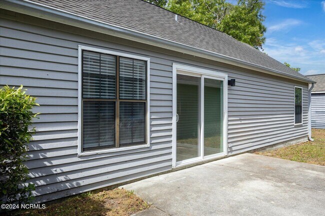 Building Photo - Like new home for rent - Completely renovated - 3-Bed, 2-Bath Home