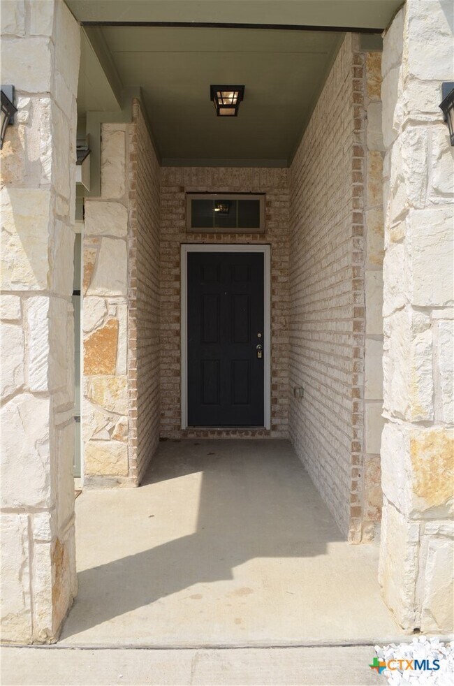 Building Photo - 3423 Addison St