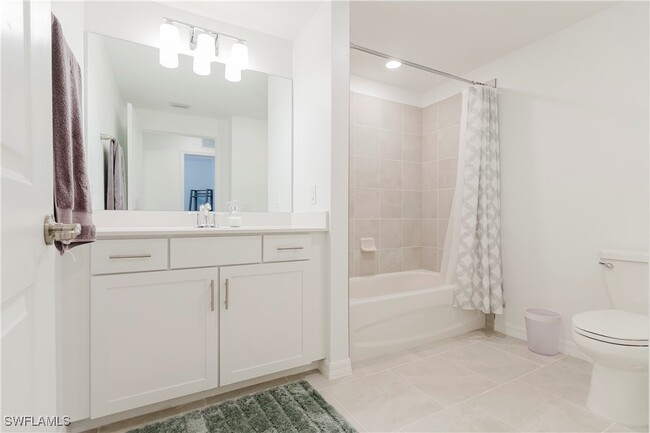 Building Photo - 5740 Oakmont Ct