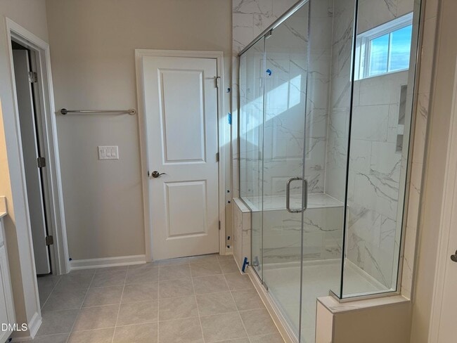 Building Photo - 11 Allgood St