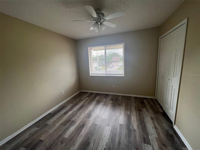 Building Photo - 207 S Moss Rd